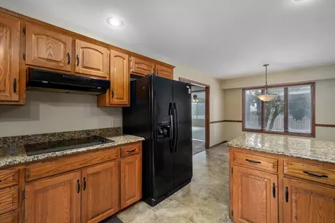 4142 E Stanford St, Springfield, MO 65809 photo 17