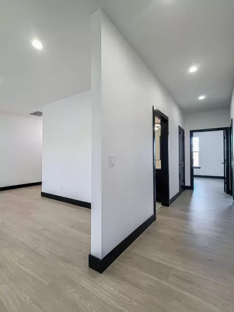 114 E Acacia Cir, Clever, MO 65631 photo 13