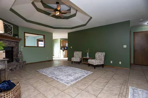 4338 W Colby St, Springfield, MO 65802 photo 6