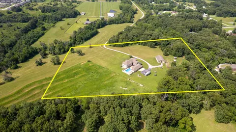1000 Golf Course Rd, Marshfield, MO 65706 photo 2