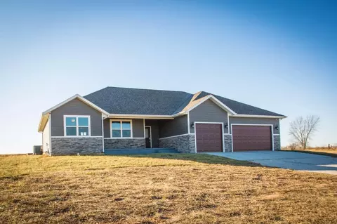 114 Alexander Dr, Sparta, MO 65753 photo 1