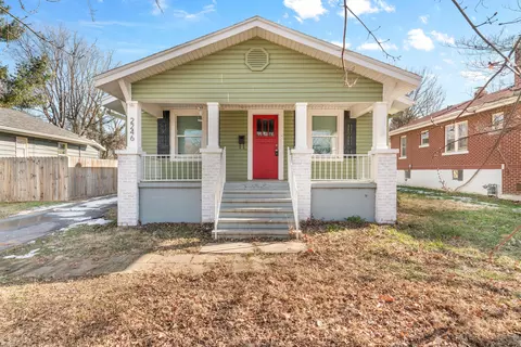 2246 N Franklin Ave, Springfield, MO 65803 photo 1