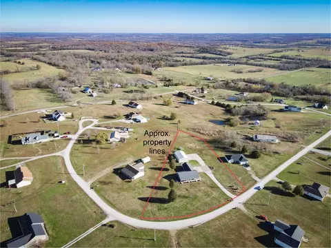 1633 E 512th Rd, Bolivar, MO 65613 photo 3