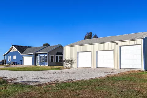 1633 E 512th Rd, Bolivar, MO 65613 photo 46