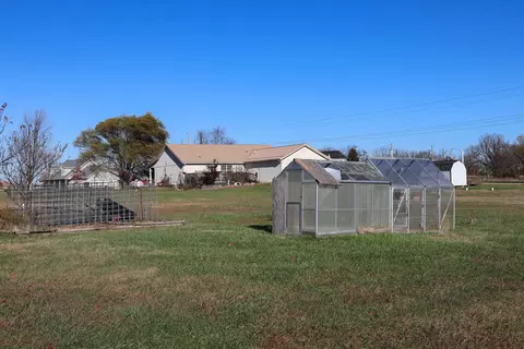 1633 E 512th Rd, Bolivar, MO 65613 photo 59