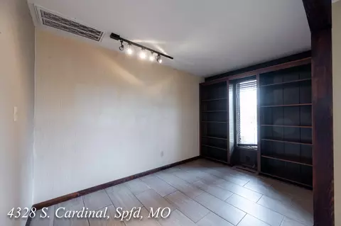 4328 S Cardinal Ct, Springfield, MO 65804 photo 17