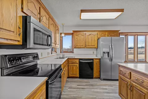 785 E River Bluff Dr, Ozark, MO 65721 photo 9