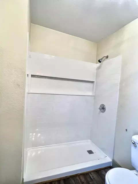 103 N Oak St, Monett, MO 65708 photo 17