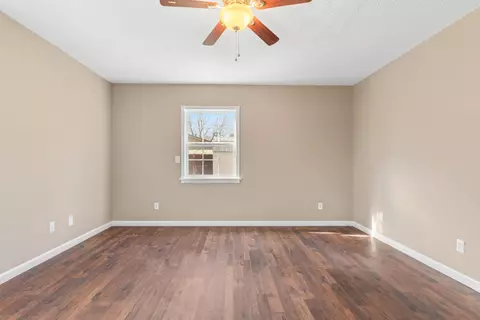 208 S Republic St, Billings, MO 65610 photo 16