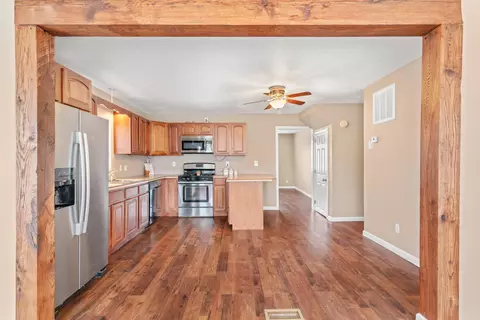 208 S Republic St, Billings, MO 65610 photo 10