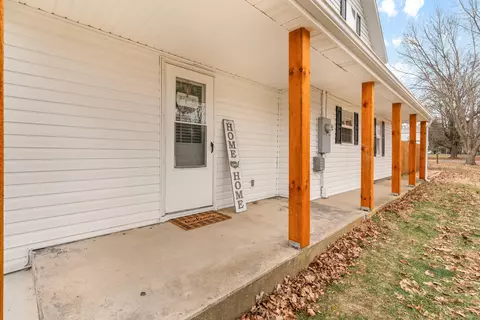 208 S Republic St, Billings, MO 65610 photo 4