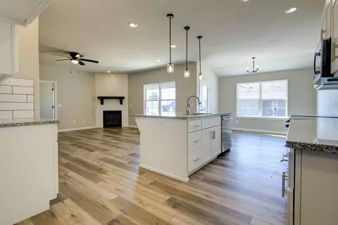 827 S Ridgemont Dr #LOT 211, Nixa, MO 65714 photo 4