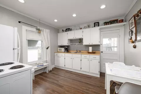 203 E Walnut St, Ozark, MO 65721 photo 9