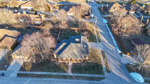 3038 S Oak Ave, Springfield, MO 65804 photo 4