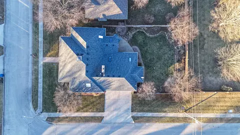 3038 S Oak Ave, Springfield, MO 65804 photo 2
