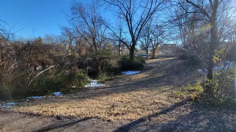 420 S Fifth St, Branson, MO 65616 photo 1