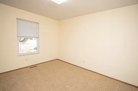 2219 S Fort Ave, Springfield, MO 65807 photo 11