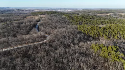 000 State Highway 76, Aurora, MO 65605 photo 3