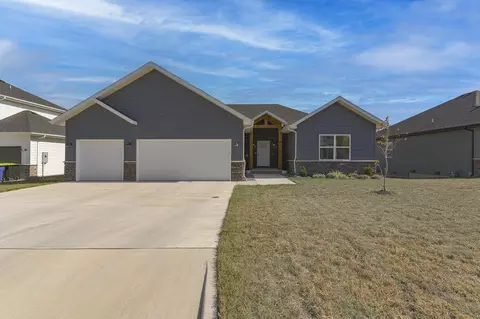 1274 S Birch Ave, Springfield, MO 65802 photo 2