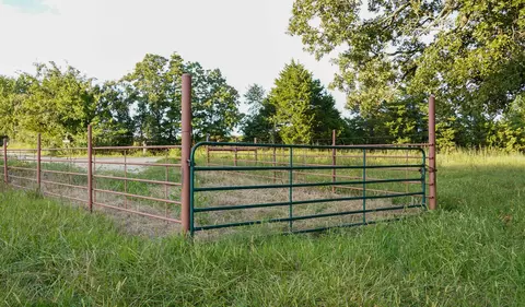 000 N State Highway 7, Roach, MO 65787 photo 3