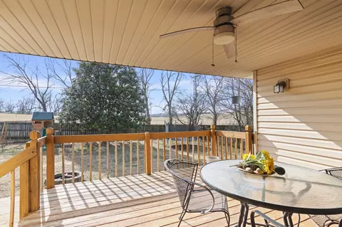 1508 E Barnes, Ozark, MO 65721 photo 11