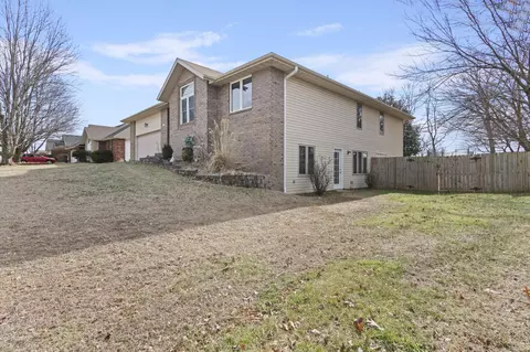 1508 E Barnes, Ozark, MO 65721 photo 34