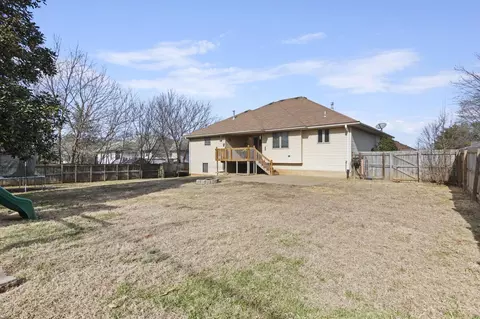 1508 E Barnes, Ozark, MO 65721 photo 32