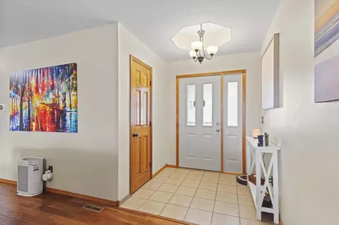 1508 E Barnes, Ozark, MO 65721 photo 2