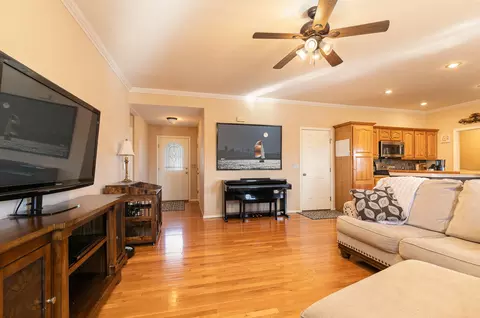 3852 W Erie St, Springfield, MO 65807 photo 6