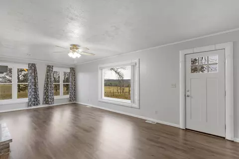 164 Riverbend Dr, Sparta, MO 65753 photo 4