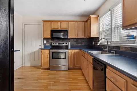 1111 W University St, Springfield, MO 65807 photo 5