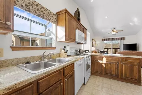 3 Woodpecker Ln #5, Branson, MO 65616 photo 9