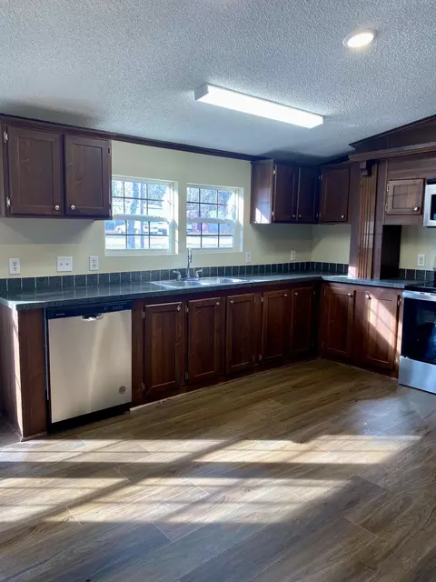 280 Circle Drive Dr, Granby, MO 64844 photo 9