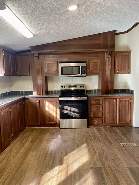 280 Circle Drive Dr, Granby, MO 64844 photo 6