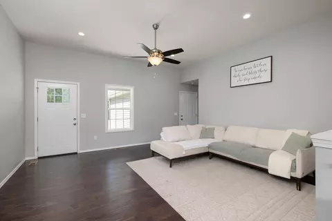 400 Ash Dr, Marshfield, MO 65706 photo 5