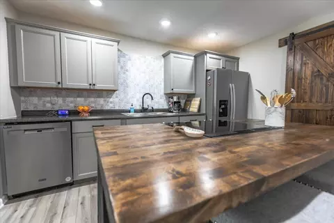304 Center St, Salem, MO 65560 photo 8