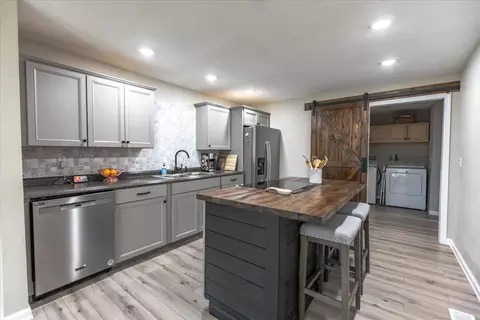 304 Center St, Salem, MO 65560 photo 6