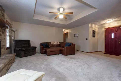 1406 Windsor Ct, Nixa, MO 65714 photo 12