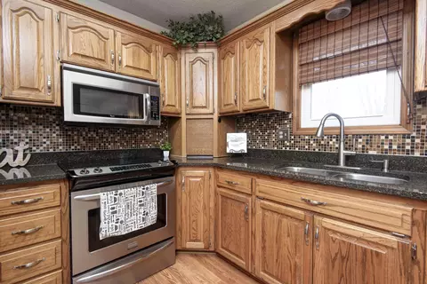 1406 Windsor Ct, Nixa, MO 65714 photo 7