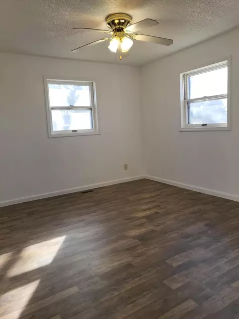 110 Douglas St, Monett, MO 65708 photo 12
