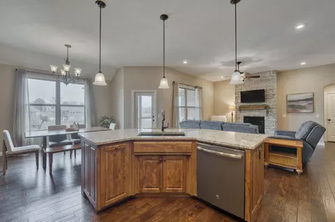 807 E Twin Maple Ct, Nixa, MO 65714 photo 18