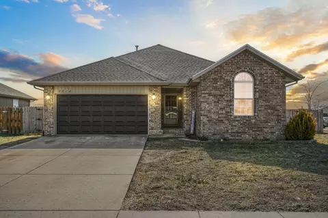 2612 Cover Dr, Ozark, MO 65721 photo 2