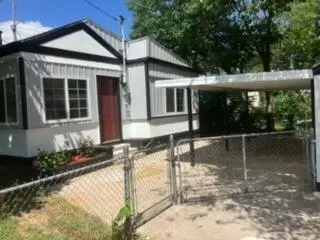 2034 W Division St, Springfield, MO 65802 photo 1