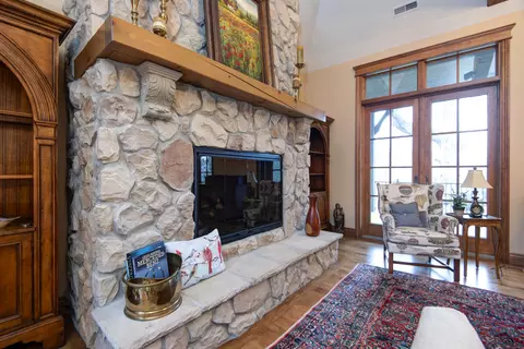 707 S Hickory Ter, Springfield, MO 65809 photo 4