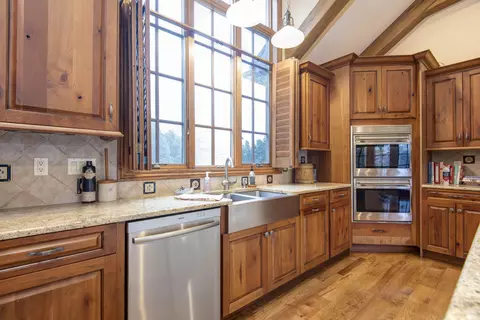 707 S Hickory Ter, Springfield, MO 65809 photo 11
