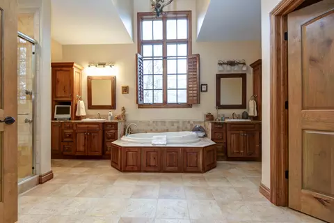 707 S Hickory Ter, Springfield, MO 65809 photo 22