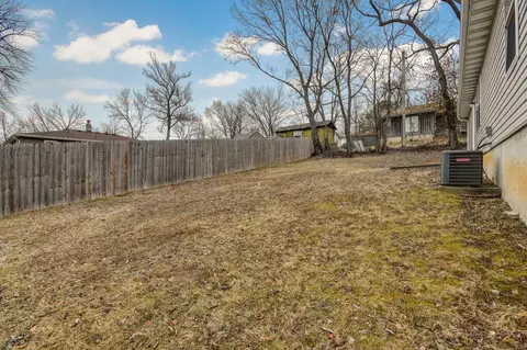 803 E Oak St, Ozark, MO 65721 photo 23