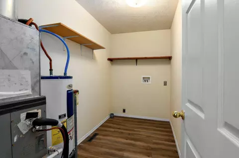 803 E Oak St, Ozark, MO 65721 photo 10
