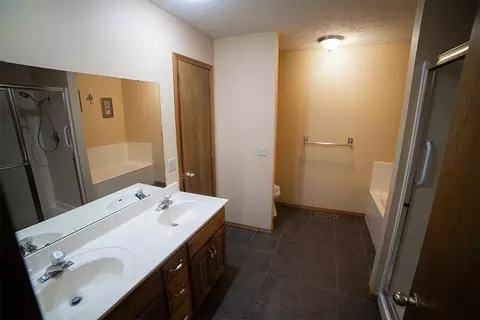 3481 S Forestdale St, Springfield, MO 65809 photo 19