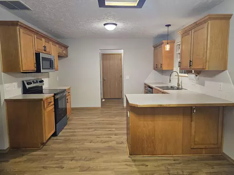 791 Saratoga Rd, Willard, MO 65781 photo 9
